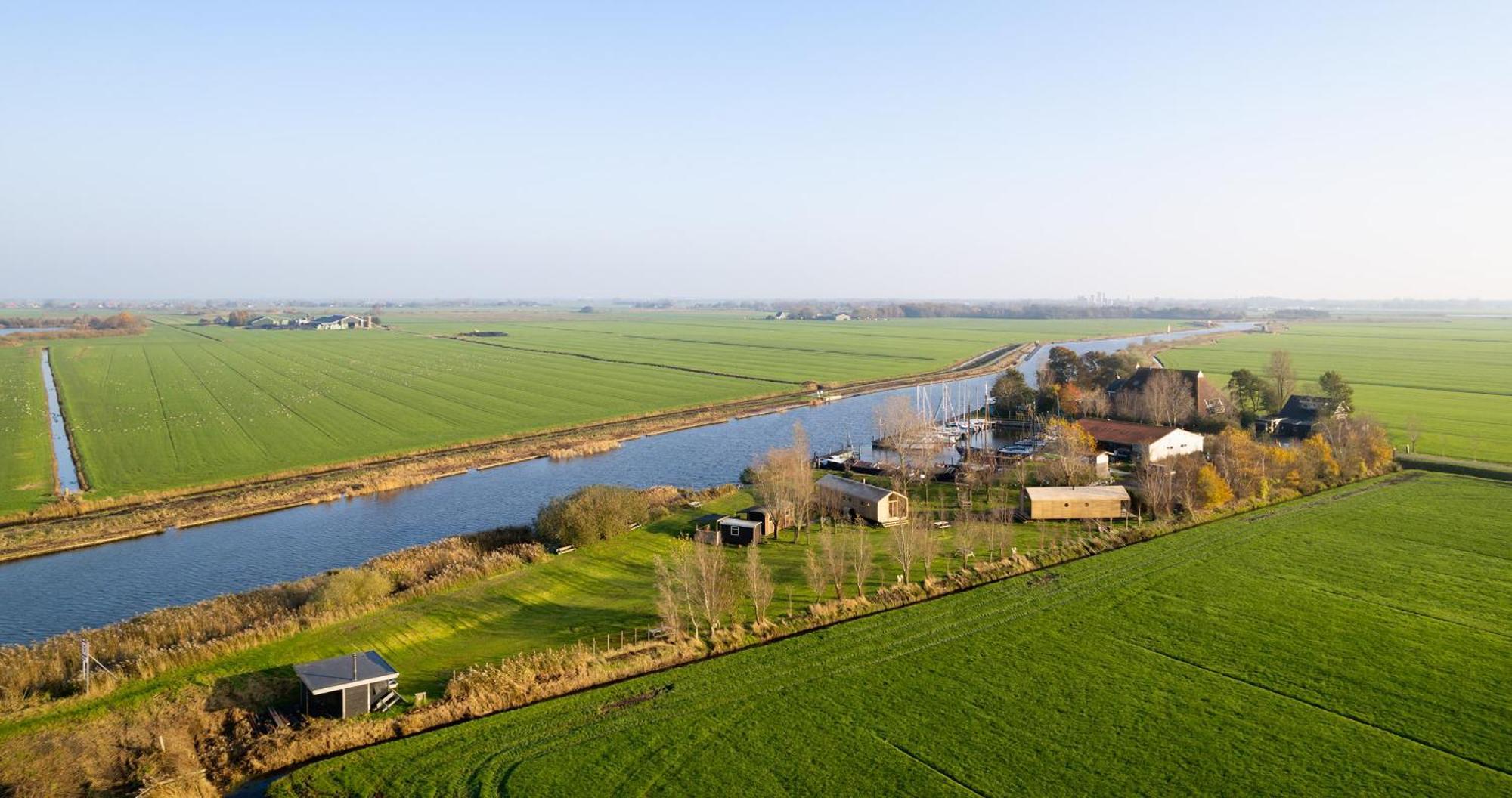 Rufus Aan Het Water Bed & Breakfast Boornzwaag over de Wielen Dış mekan fotoğraf